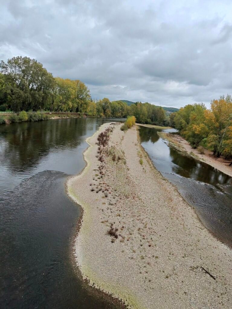 The Dordogne seen from the bridge at Rouffillac, a long pale sandbank in the middle of the river
